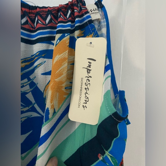 Shopimpressions.com floral print dress with handkerchief skirt size small new - Picture 2 of 4